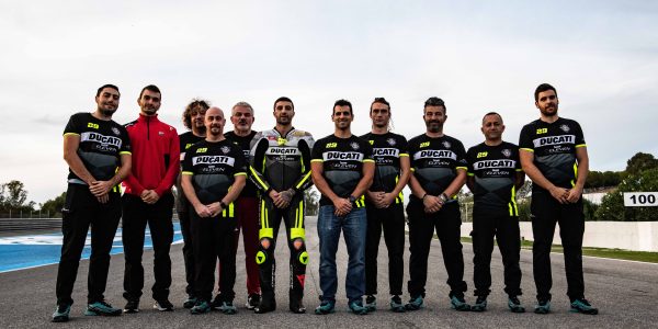 IANNONE DEBUTTA SULLA DUCATI V4-R WORLDSBK!